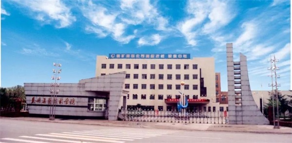 山東哪里可以學(xué)習(xí)廣告設(shè)計(jì)專業(yè)？