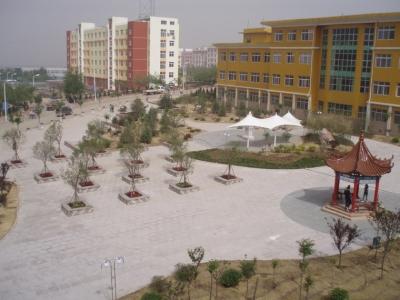 青島求實職業(yè)技術(shù)學(xué)院設(shè)施完善嗎？就業(yè)有保障嗎？